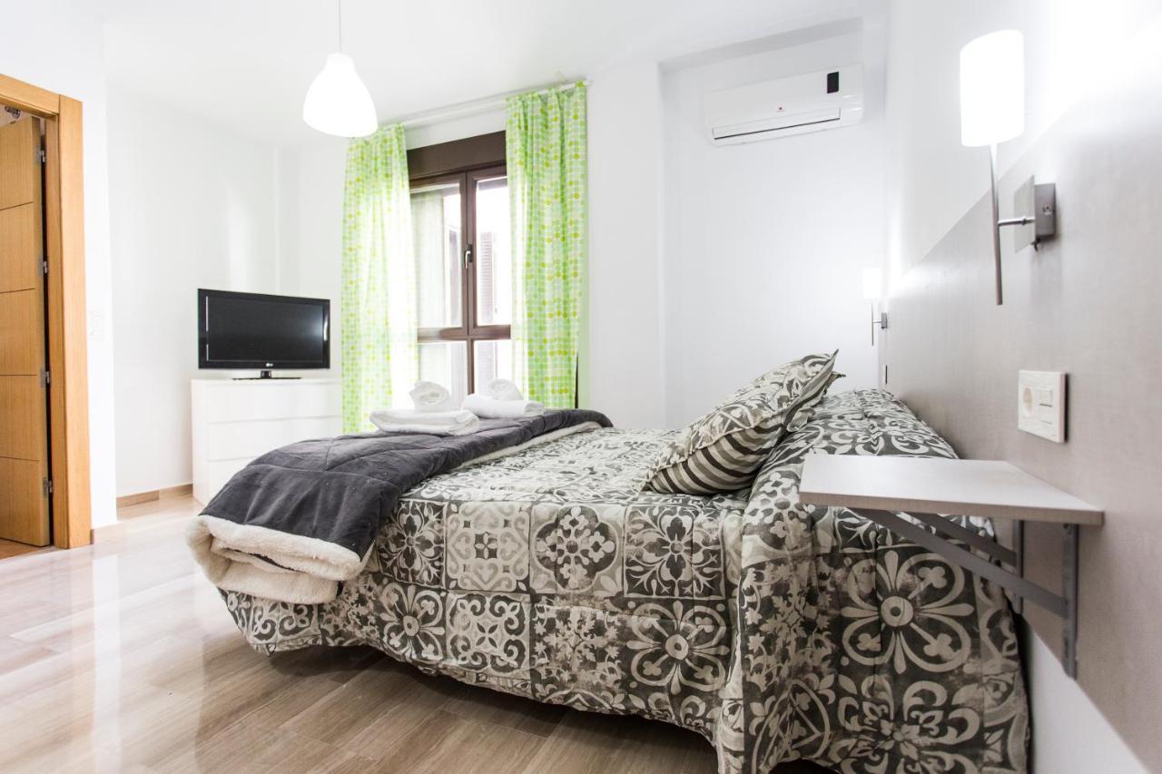 C&V Apartamentos - Horno De Marina Granada Buitenkant foto