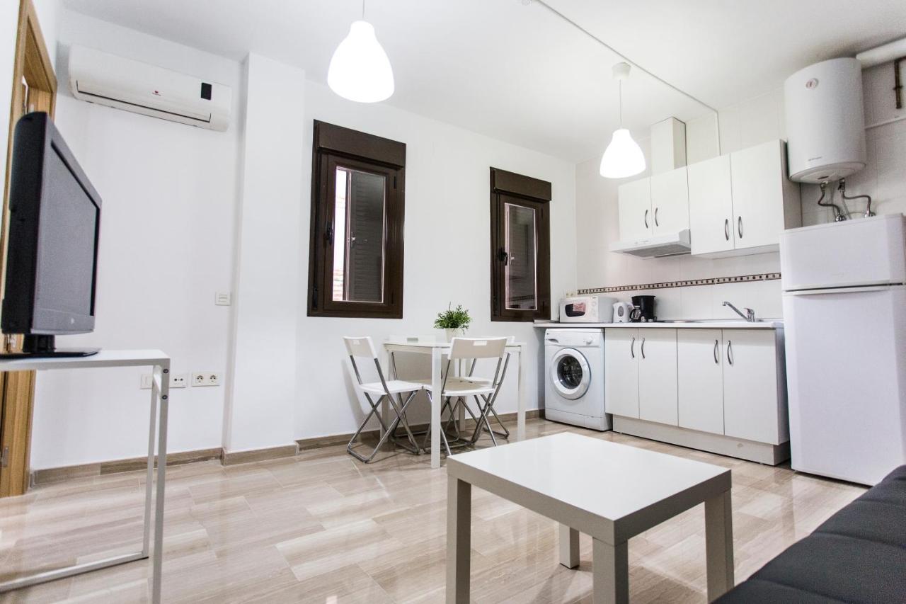 C&V Apartamentos - Horno De Marina Granada Buitenkant foto