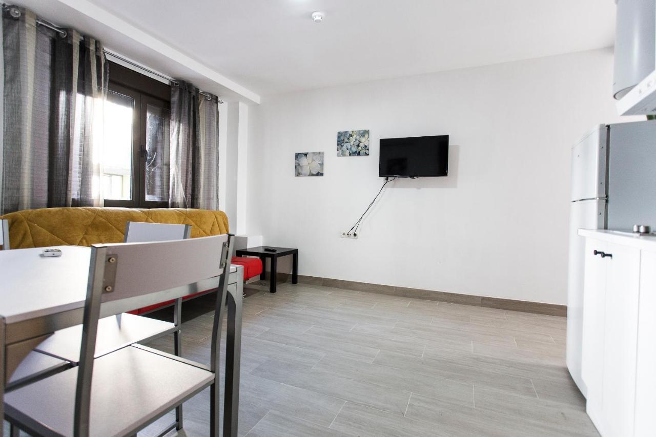 C&V Apartamentos - Horno De Marina Granada Buitenkant foto