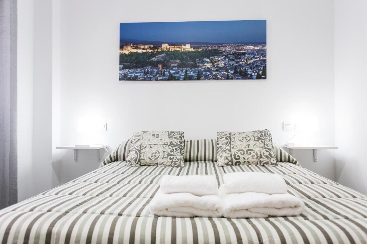 C&V Apartamentos - Horno De Marina Granada Buitenkant foto